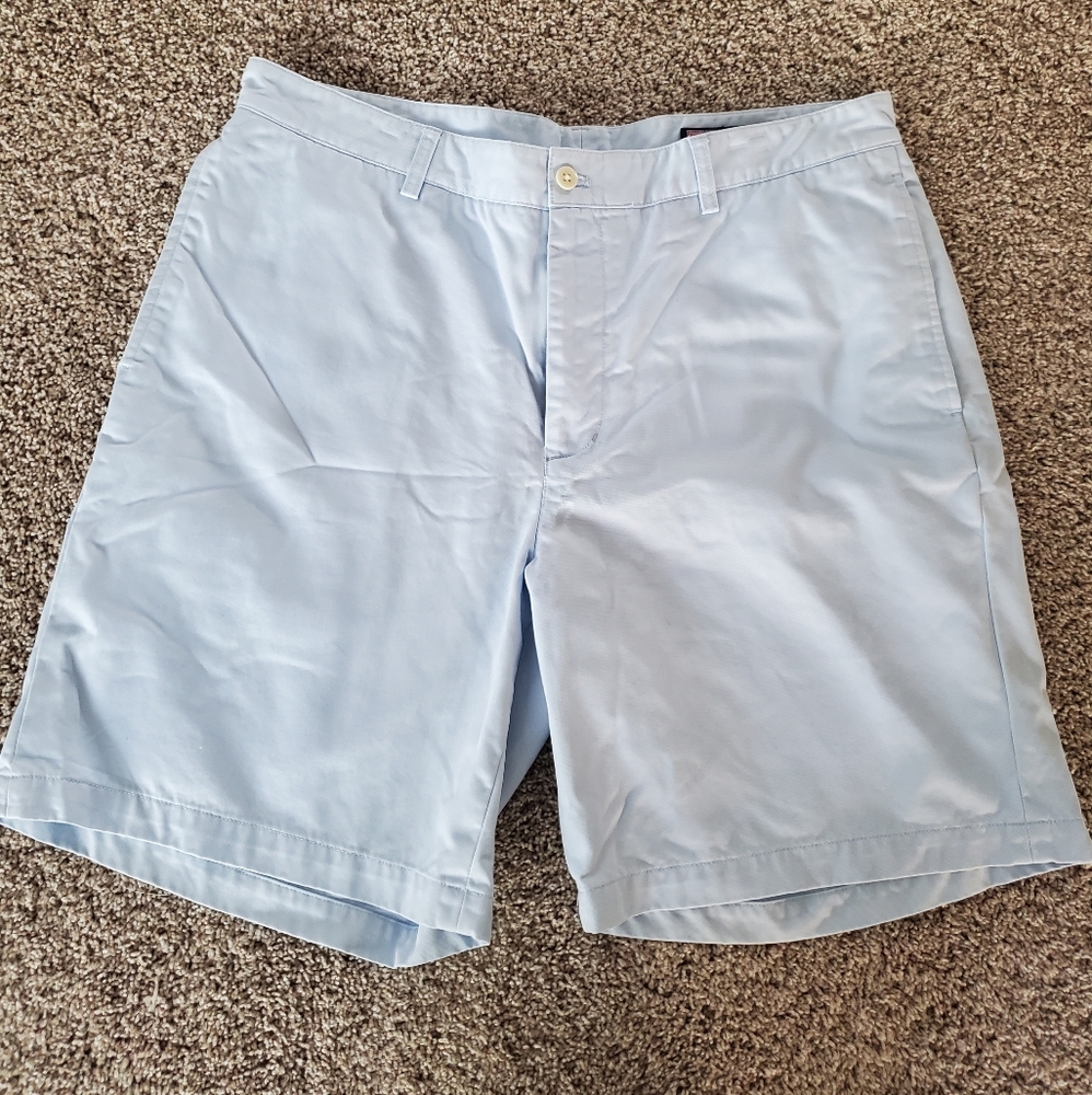 Vineyard Vines light blue shorts